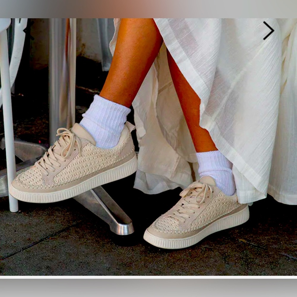 Dolce Vita Sneakers